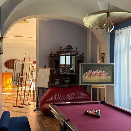 מלון Rejs אוסטקה