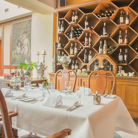 Hotel Rejs 4*