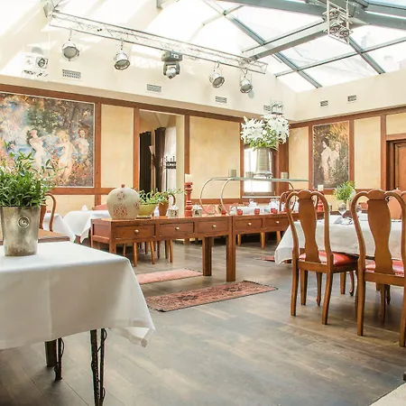 Rejs Hotel