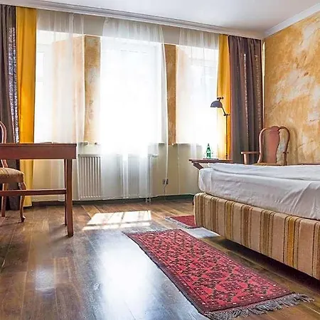 Hotel Rejs