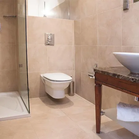 Hotel Rejs