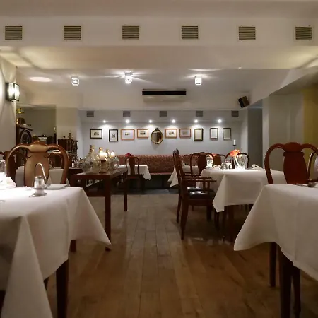 Szálloda Rejs 4*